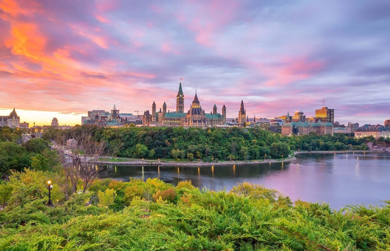 Toronto is the capital of Canada Fact or fiction?, It never snows in the Sahara Desert, Egypt has the most pyramids, Uluru is Australia's biggest rock, San Francisco has the steepest street in the world, The Great Wall of China can be seen from space, Toronto is the capital of Canada, The Statue of Liberty is in New York, Buckingham Palace is the official residence of the King, Amsterdam is the cycling capital of the world, There are 24 time zones, Maine is the easternmost state in the US…, …and Florida the southernmost, The Mississippi River is the longest in the US, Norway is the northernmost country in the world, The Canary Islands are named after the birds, English isn't the most spoken language in the world, Only Russia and Turkey are on two continents, The Nile is the world's longest river, Route 66 is the longest highway in the US, Mont Blanc is Europe's highest mountain, England and the UK are the same place, Holland is a country, Walt Disney built a secret suite within Cinderella Castle