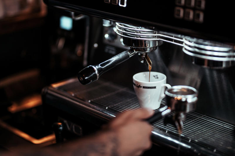 Coffee consumption in Brazil Coffee: a popular flavor, Brazil, the coffee country, Coffee consumption in Brazil, But... Finland beats Brazil in coffee consumption!, Coffee Mousse, Crepe cake with coffee mousse, Coffee cake with yogurt and cinnamon, Brigadier Coffee, Tiramisu, Coffee biscuit, Dalgona coffee, Coffee Pavê with caramel, Cake with coffee fudge, Coffee pudding, Coffee ice cream, Coffee brownie