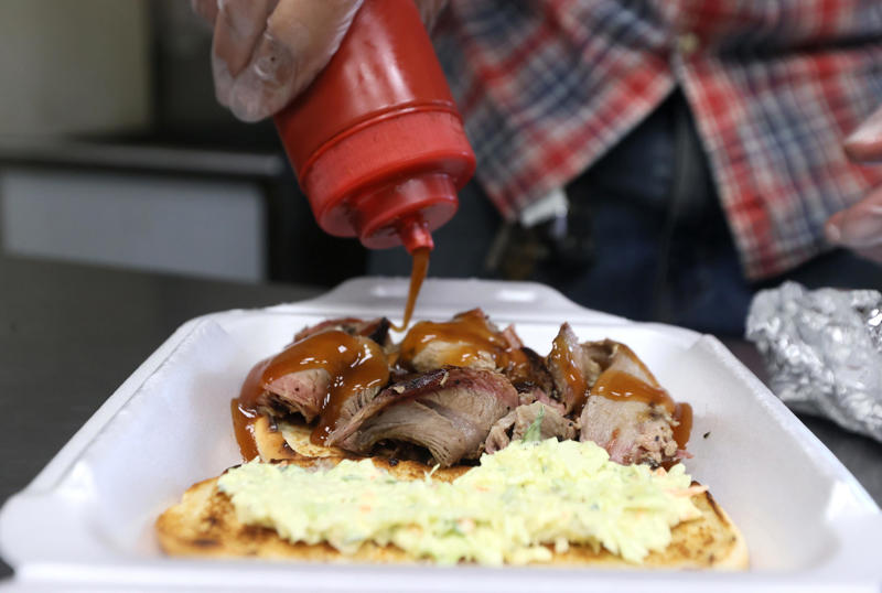 Butteriffic Bakery and Cafe, Earnestine & Hazel’s, Fat Charlie's Speakeasy, A&R Bar-B-Que, Cozy Corner BBQ, Charlie Vergos Rendezvous, Coastal Fish Company, Flight Restaurant and Wine Bar, Porch & Parlor, Southern Social, Best Memphis-style BBQ, Michelin Guide to the American South