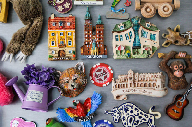 Refrigerator magnets Owner's manuals, Odds and ends, Freebies, Donation bags, Hobby materials, Unmatched things, Improve-me items, Unused cookbooks, Impulse purchases, Florist vases, Refrigerator magnets