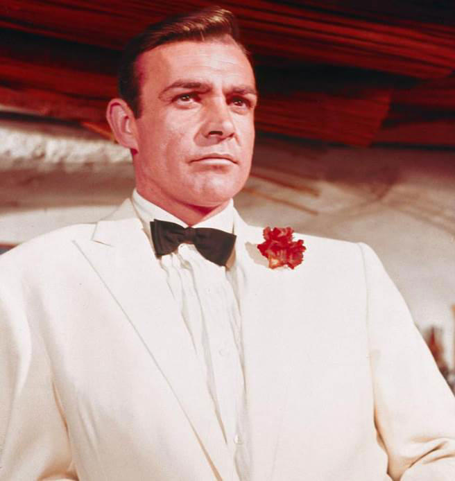 60. The Green Mile (1999), 59. Fight Club (1999), 58. Braveheart (1995), 57. Once Upon a Time in America (1984), 56. Sunset Blvd. (1950), 55. The Birds (1963), 54. The Silence of the Lambs, 53. Planet of the Apes (1968), 52. Heat, 51. Solaris, 50. Akira (1988), 49. Dr. Strangelove or: How I Learned to Stop Worrying and Love the Bomb, 48. The French Connection, 47. North by Northwest, 46. Lawrence of Arabia, 45. The Fly, 44. Alien, 43. Forrest Gump, 42. Life of Brian, 41. The Thing, 40. Groundhog Day, 39. A Clockwork Orange, 38. The Big Lebowski, 37. Saving Private Ryan, 36. Rear Window, 35. Chinatown, 34. Schindler's List, 33. Star Wars: Episode IV - A New Hope, 32. Seven, 31. E.T. the Extra-Terrestrial, 30. Come and See, 29. Blade Runner, 28. Back to the Future, 27. Terminator 2: Judgment Day, 26. Annie Hall, 25. Star Wars: Episode V - The Empire Strikes Back, 24. The Shining, 23. The Usual Suspects, 22. Ghostbusters, 21. Die Hard, 20. Goodfellas, 19. Monty Python and the Holy Grail, 18. Vertigo, 17. Aliens, 16. The Sixth Sense, 15. Raiders of the Lost Ark, 14. Goldfinger, 13. The Matrix, 12. The Exorcist, 11. 2001: A Space Odyssey, 10. Apocalypse Now, 09. Psycho, 08. The Good, the Bad and the Ugly, 07. Jaws, 06. Casablanca, 05. Pulp Fiction, 04. Citizen Kane, 03. The Godfather Part II, 02. The Shawshank Redemption, 01. The Godfather (1972)