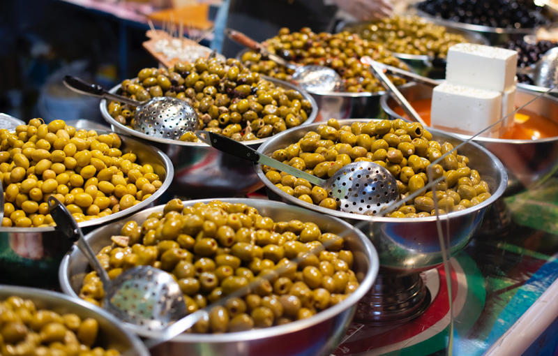 Pickled foods Durable foods, In times of need, Budget-friendly, Energy bars, Olive oil, Ground coffee, Cocoa powder, Pickled foods, Butter from nuts, Vegetables in brine, Balsamic vinegar, Maple syrup, Canned fish, Powdered milk
