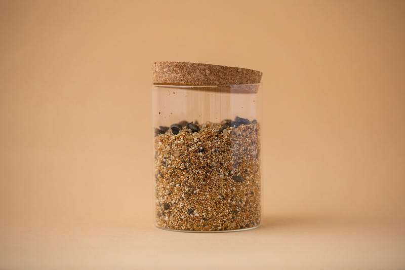 Seeds Durable foods, In times of need, Budget-friendly, Energy bars, Olive oil, Ground coffee, Cocoa powder, Pickled foods, Butter from nuts, Vegetables in brine, Balsamic vinegar, Maple syrup, Canned fish, Powdered milk