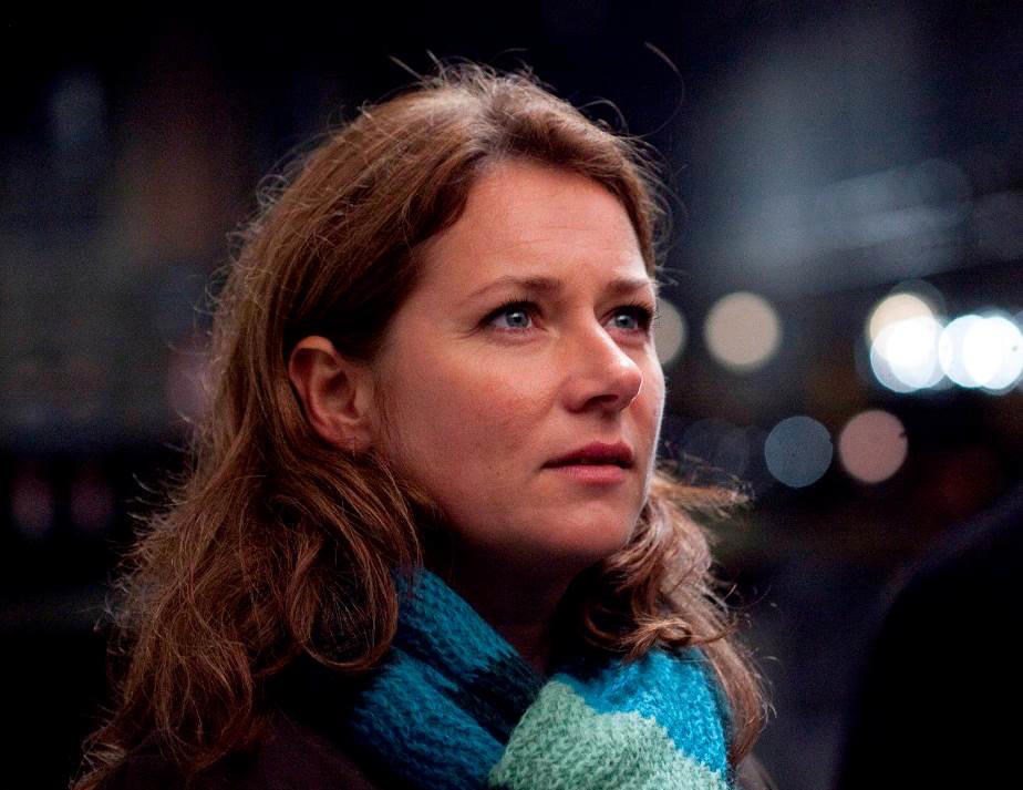39. Borgen 99. Love and Death (2023), 98. The Last of Us (2023), 97. The Rehearsal (2022), 96. Oz (1997), 95. What We Do in the Shadows (2019), 94. Your Honor (2020), 93. Russian Doll (2019), 92. The Nanny (1993), 91. I May Destroy You, 90. Schitt's Creek, 89. The Night Of, 88. The Thick of It, 87. Band of Brothers, 86. The Bear, 85. Rake, 84. Barry, 83. Euphoria, 82. Spaced, 81. The Boys, 80. Parks and Recreation, 79. Broad City, 78. We Own This City, 77. The Underground Railroad, 76. Black Bird, 75. Columbo, 74. American Crime Story: The People v. O. J. Simpson, 73. The Mechanism, 72. Wild Wild Country, 71. Black Mirror, 70. Dopesick, 69. When They See Us, 68. Fringe, 67. The Jinx: The Life and Deaths of Robert Durst, 66. Ted Lasso, 65. House of Cards, 64. Scrubs, 63. Friday Night Lights, 62. Downton Abbey, 61. The Leftovers, 60. Boardwalk Empire, 59. The IT Crowd, 58. Orange is the New Black, 57. Luther, 56. Deadwood, 54. Midnight Mass, 53. Adolescence (2025), 52. Veep, 51. Battlestar Galactica, 50. Shameless, 49. Borgen, 48. The X Files, 47. I Love Lucy, 46. The Crown, 45. The Office (US), 44. South Park, 43. House, 42. Community, 41. Gomorrah, 40. Coupling, 39. BoJack Horseman, 38. Dexter, 37. Rick and Morty, 36. The Americans, 35. Sherlock, 34. Family Guy, 33. Frasier, 32. Homeland, 31. Star Trek, 30. Severance, 29. Watchmen, 28. It's Always Sunny in Philadelphia, 27. Fawlty Towers, 26. Arrested Development, 25. Succession, 24. Peaky Blinders, 23. Atlanta, 22. Lost, 21. Cheers, 20. Monty Python's Flying Circus, 19. The West Wing, 18. Twin Peaks, 17. M*A*S*H, 16. Friends, 15. Chernobyl, 14. Curb Your Enthusiasm, 13. Fleabag, 12. The Shield, 11. Doctor Who, 10. Fargo, 09. Game of Thrones, 08. Six Feet Under, 07. Mad Men, 06. The Simpsons, 05. Better Call Saul, 04. Seinfeld, 03. The Sopranos, 02. Breaking Bad, 01. The Wire