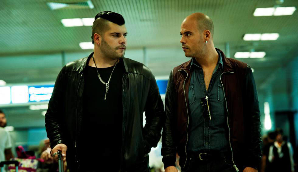 33. Gomorrah 99. Love and Death (2023), 98. The Last of Us (2023), 97. The Rehearsal (2022), 96. Oz (1997), 95. What We Do in the Shadows (2019), 94. Your Honor (2020), 93. Russian Doll (2019), 92. The Nanny (1993), 91. I May Destroy You, 90. Schitt's Creek, 89. The Night Of, 88. The Thick of It, 87. Band of Brothers, 86. The Bear, 85. Rake, 84. Barry, 83. Euphoria, 82. Spaced, 81. The Boys, 80. Parks and Recreation, 79. Broad City, 78. We Own This City, 77. The Underground Railroad, 76. Black Bird, 75. Columbo, 74. American Crime Story: The People v. O. J. Simpson, 73. The Mechanism, 72. Wild Wild Country, 71. Black Mirror, 70. Dopesick, 69. When They See Us, 68. Fringe, 67. The Jinx: The Life and Deaths of Robert Durst, 66. Ted Lasso, 65. House of Cards, 64. Scrubs, 63. Friday Night Lights, 62. Downton Abbey, 61. The Leftovers, 60. Boardwalk Empire, 59. The IT Crowd, 58. Orange is the New Black, 57. Luther, 56. Deadwood, 54. Midnight Mass, 53. Adolescence (2025), 52. Veep, 51. Battlestar Galactica, 50. Shameless, 49. Borgen, 48. The X Files, 47. I Love Lucy, 46. The Crown, 45. The Office (US), 44. South Park, 43. House, 42. Community, 41. Gomorrah, 40. Coupling, 39. BoJack Horseman, 38. Dexter, 37. Rick and Morty, 36. The Americans, 35. Sherlock, 34. Family Guy, 33. Frasier, 32. Homeland, 31. Star Trek, 30. Severance, 29. Watchmen, 28. It's Always Sunny in Philadelphia, 27. Fawlty Towers, 26. Arrested Development, 25. Succession, 24. Peaky Blinders, 23. Atlanta, 22. Lost, 21. Cheers, 20. Monty Python's Flying Circus, 19. The West Wing, 18. Twin Peaks, 17. M*A*S*H, 16. Friends, 15. Chernobyl, 14. Curb Your Enthusiasm, 13. Fleabag, 12. The Shield, 11. Doctor Who, 10. Fargo, 09. Game of Thrones, 08. Six Feet Under, 07. Mad Men, 06. The Simpsons, 05. Better Call Saul, 04. Seinfeld, 03. The Sopranos, 02. Breaking Bad, 01. The Wire