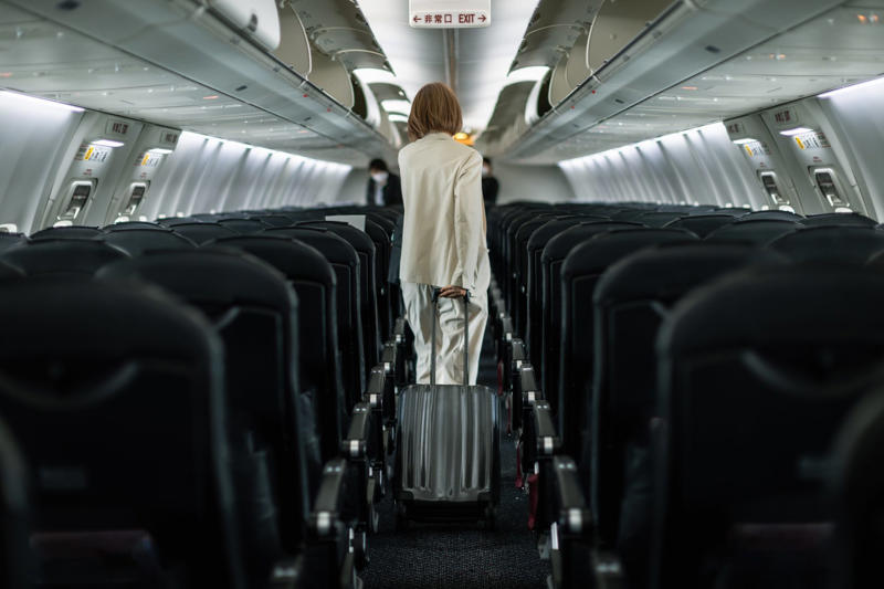 Steadily rising demand How to outrun jet lag, Adjust your sleep schedule before traveling, Eat healthy meals according to the local schedule, Stay awake... or go to sleep!, Use temperature to stay awake/go to sleep, Best practices during the flight, Try relaxation techniques, Melatonin..., Grounding?