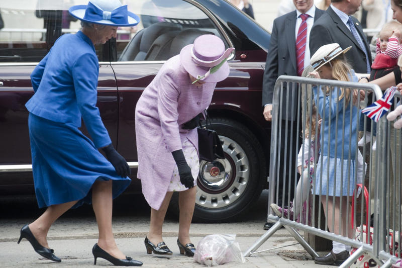 Slippery fingers! A regrettable angle for Catherine, Royal Nazi, Prince Andrew brought shame, Cheeky prince, Conjoined Christmas, Pretzelgate, Princess Diana in St Tropez, THAT photo, The interview that must not be named, Charles and Diana - a photo that speaks a thousand words, Beatrice's fashion faux pas, Prince Louis at the jubilee, The flyby, Not great press, Not a good look, Racism allegations, Prince Philip's comments, You're a wizard, Kate, Caught in the moment, Here's Camilla!, Prince Harry goofing around, Cute or embarrassing?, Silence of the Prince, One must look Her best, There's something about Camilla, Kate Middleton got stuck, Slippery fingers!, A gust of wind took Camilla by surprise, Camilla's argument with a brolly