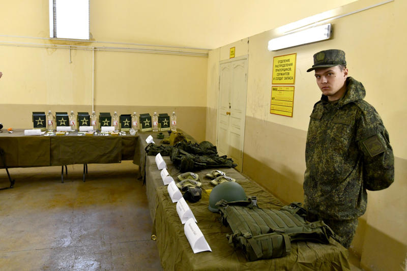 Valuable insight, Colonel Oleksandr Kindratenko, No understanding of drone warfare, Attacking along the same lines of assault, North Koreans toss their Russian gear, Some carried more ammunition than food, North Koreans carry more ammo than Russian troops, North Koreans are often better-armed, Modernized Russian-designed weapons, Effective frontline forces?, Highly motivated and well-trained, “Primarily infantry-focused”, Some were used as cannon fodder, Charging just like attacks in WWII, Fanatical soldiers, "For General Kim Jong Un", Formidable opponents