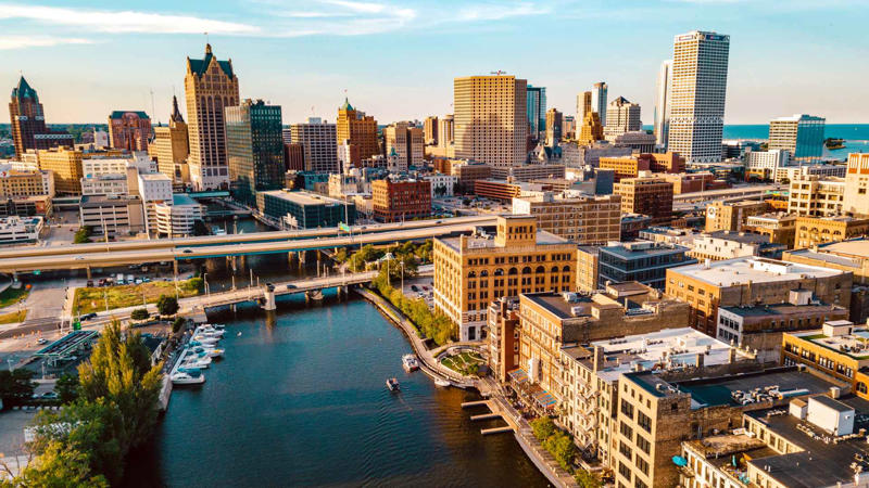 19. Milwaukee, Wisconsin 49. Massachusetts, 48. New Jersey, 47. Hawaii, 46. California, 44. Washington, 43. Connecticut, 42. Colorado, 41. Utah, 39. Alaska, 38. Minnesota, 37. Rhode Island, 36. New York, 34. Illinois, 33. Oregon, 32. Vermont, 31. Arizona, 29. Pennsylvania, 28. North Dakota, 27. Wisconsin, 26. Nevada, 24. Wyoming, 23. Georgia, 22. Idaho, 21. Iowa, 19. South Dakota, 18. Maine, 17. Florida, 16. Michigan, 14. Montana, 13. North Carolina, 12. Ohio, 11. Missouri, 9. South Carolina, 8. Oklahoma, 7. Kentucky, 6. New Mexico, 4. Louisiana, 3. Arkansas, 2. West Virginia