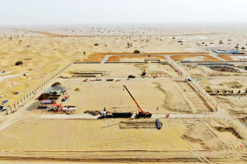 Why dig so deep?, China's deepest well, The core of the earth, One step further, Minerals, energy resources, Prevention of natural disasters, 10 continental layers, In search of the distant past, Large tonnage machines, Problems with the environment, Sea, mountains and desert area, Prepare for the operation, Everything fixed before they start, An unprecedented project, 12,262 meters