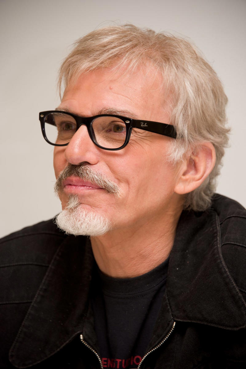 Billy Bob Thornton 'The Big Bang Theory' ended in 2019, 12 seasons and 279 episodes, Hilarious cameos, Wil Wheaton, Buzz Aldrin, Charlie Sheen, James Earl Jones, Leonard Nimoy, Nathan Fillion, George Takei, Katee Sackhoff, Stan Lee, LeVar Burton, Sarah Michelle Gellar, Summer Glau, Steve Wozniak, Mike Massimino, Stephen Hawking, William Shatner, Brian Greene, Mark Hamill, Joe Manganiello, Carrie Fisher, Elon Musk, Bill Gates, Guest roles, Teller and Kathy Bates, Steven Yeun, Bob Newhart, Billy Bob Thornton, Katey Sagal, Keith Carradine, Jerry O'Connell