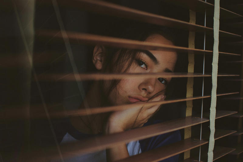 Bored teenagers are more prone to addiction Learning to deal with boredom, A contradiction, Associated with addiction, Bored teenagers are more prone to addiction, Benefits of being bored, Boredom can spark productivity and creativity, Boredom experiment, The task at hand, The previously bored people performed better, Boredom motivates the search for novelty, Dissatisfaction is what leads to exploration, A signal that we’re not doing what we want, Boredom motivates the pursuit of new goals, Boredom can be good for our mental well-being, Stepping away from screens, Short-term solutions to boredom can make it worse, You can’t fight boredom with technology addiction, When you have tons of choices but you don’t want any, If Netflix was enough we would all be couch potatoes, The function of boredom, A better way of engaging