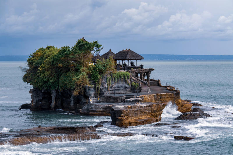 Tanah Lot, Bali, Indonesia Must-see places in the world, Great Ocean Road, Australia, Colca Valley, Peru, Azores, Portugal, Cathedrals Beach, Spain, Bromo, Indonesia, Halong Bay, Vietnam, Atacama Desert, Chile, Wadi Rum, Jordan, Kanagawa, Japan, Fuji Motosuko, Japan, Ya Nui Bay, Island of Ko Phi Phi Don, Thailand, Zhangjiajie, China, Agadir, Morocco, Las Medulas, Spain, Tanah Lot, Bali, Indonesia, Primoten, Croatia, Dune du Pilat, France, Triglav, Slovenia, San Gimignano, Tuscany, Italy