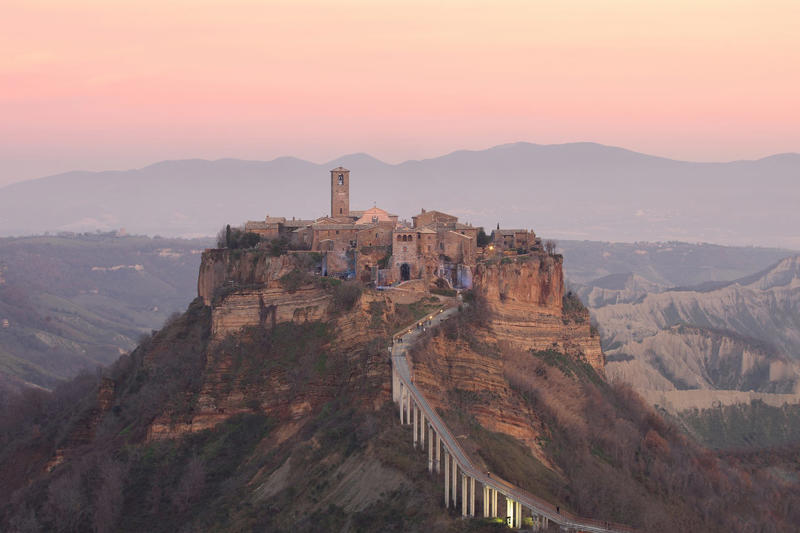 Rome and the wonders near the Eternal City, Ostia Antica, Civita di Bagnoregio, Lake Bolsena, Lake Nemi, Anguillara Sabazia, Lake Bracciano, Isola Liri, Sacred village of Bomarzo, Garden of Ninfa, Saturnia's thermal baths, Lake Canterno, Castel Gandolfo and Lake Albano, Sperlonga, Ovindoli, Santa Severa