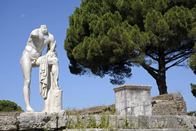 Rome and the wonders near the Eternal City, Ostia Antica, Civita di Bagnoregio, Lake Bolsena, Lake Nemi, Anguillara Sabazia, Lake Bracciano, Isola Liri, Sacred village of Bomarzo, Garden of Ninfa, Saturnia's thermal baths, Lake Canterno, Castel Gandolfo and Lake Albano, Sperlonga, Ovindoli, Santa Severa