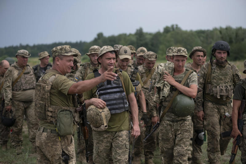 Changing Ukraine's conscription practices A very useful weapon from the US, What did Washington give to the Ukrainians?, The equipment needed for day-to-day operations, The M1A3 Bangalore Torpedo in Ukraine, Images showed Ukrainians with Bangalore torpedoes, The Bangalore torpedo was used over a century ago, A Bangalore was designed for combat engineers, Effectively used in the Boer War 1899-1902, The fundamentals of the Bangalore torpedo, Detonating ordinance at a safe distance, The American M1A3 Bangalore Torpedo, What does the U.S. use its Bangalore for?, An effective tool for clearing minefields, Clearing Russian mines and defensive obstacles, Built to defend against Ukraine’s offensive, Russia extensive defensive networks, Ukraine's 2023 summer offensive eventually failed, What we’ve learned about mines in Ukraine, The most heavily mined country in the world, Russian minefields are a serious obstacle, A granted request based on photo evidence