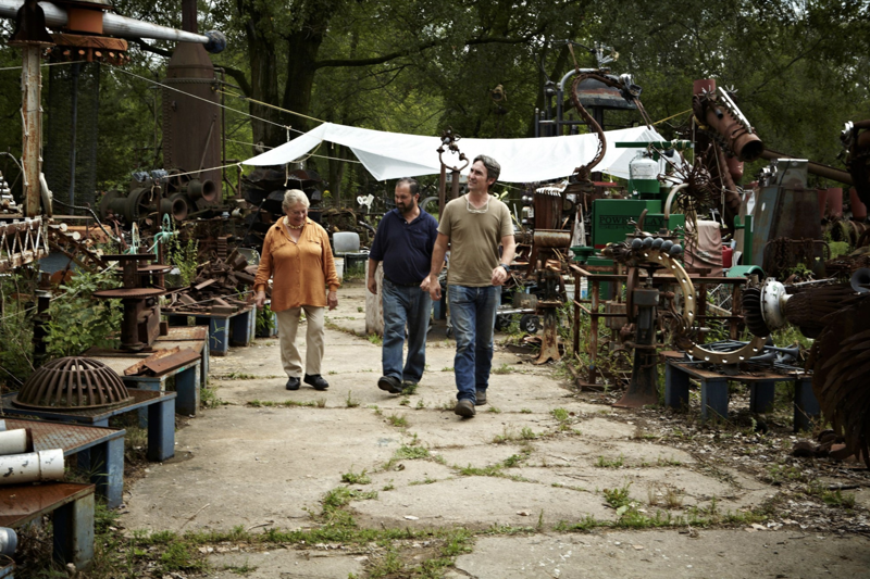 The rumors were true TV legend from 'American Pickers', Frank Fritz, 1964-2023, Frank and Mike, Their famous white van, When Frank left 'American Pickers', Everything started with back problems, He tried to go back to the show, Goodbye 'American Pickers', Further downhill: a stroke, In a wheelchair, Happy with friends, but..., Had there been any bad blood between Frank and Mike?, Kept private, Frank, a shadow if his previous self, Unable to eat, talk or make decisions, Taking care of his millions and his store, Died on September 30, 2023, Mike Wolfe was by his side, 'Frank was a dreamer'
