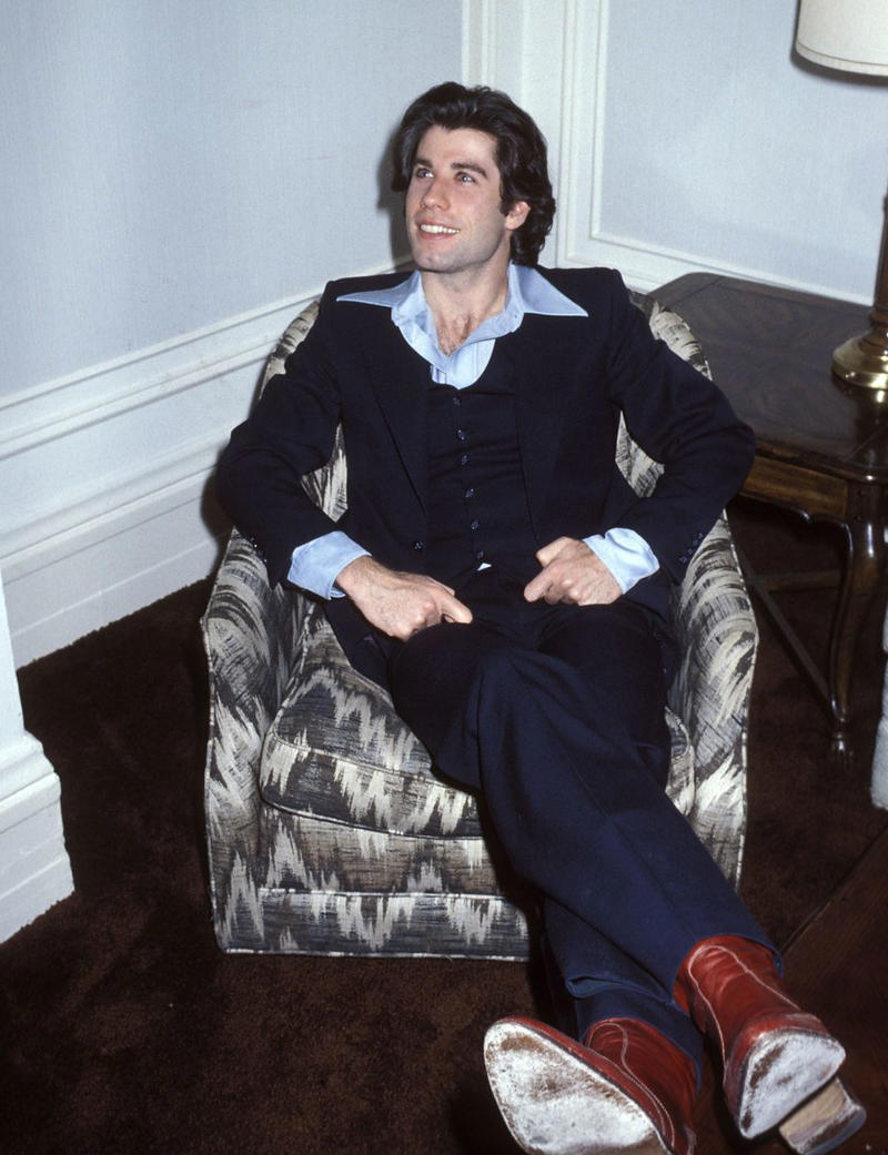 26) John Travolta 1) Early Beginnings, 2) Elsa Schiaparelli, 3) Front Desk, 5) Behind the Scenes, 6) Guest Service, 7) The Dream Ball, 9) Ballroom Dancing, 10) Eloise, 11) Wild West Ball, 12) Brigitte in the Big City, 14) Shakespeare Ball, 15) Black and White Ball, 16) Truman Capote, 17) Mr. and Mrs. Henry Fonda, 18) Michael Caine, 19) The Beatles, 20) An After Party, 21) Barbra Streisand, 22) Doctor Faustus, 23) Josh Davidson Opening, 24) Feather Ball Benefit Gala, 25) Cactus Flower, 26) John Travolta, 27) Spanish Institute Gala, 28) A Luncheon, 29) Madonna and Warren Beatty, 30) Supermodels, 31) Strike a Pose, 32) Aretha Franklin, 33) Brooke Shields, 34) My Best Friend’s Wedding