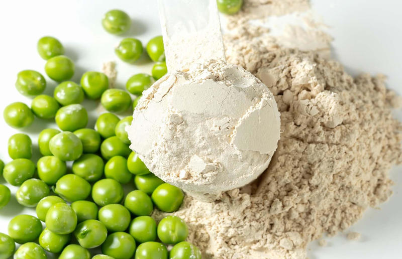 Protein-rich foods that aren’t meat, How much protein do we need?, Black beans, Chia seeds, Chickpeas, Cottage cheese, Ezekiel bread, Goji berries, Greek yogurt, Mozzarella, Oat bran, Pea protein, Pistachios, Plant-based meat substitutes, Protein bars, Soba noodles, Whey protein