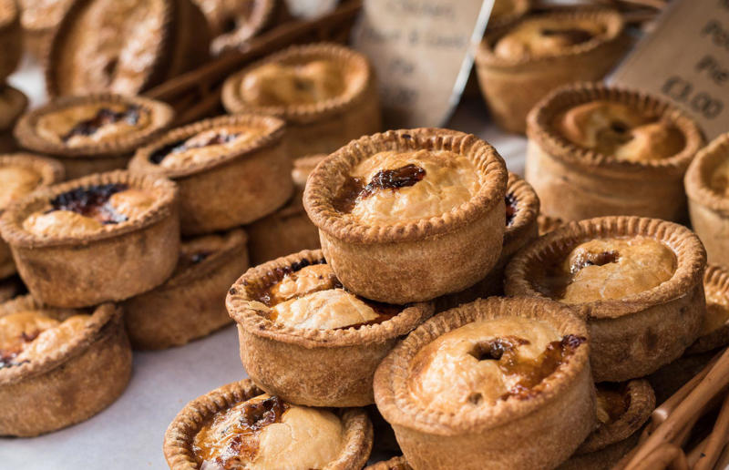 18. Pork pie, England 34. Stargazy pie, England, UK, 33. Borek, various locations, 32. Saskatoon berry pie, Canada, 31. Butter pie, England, UK, 30. Vlaai, Netherlands, 29. Zelnik, Bulgaria and North Macedonia, 28. Egyptian goulash, Egypt, 27. Peach pie, USA, 26. Kreatopita, Greece, 25. Scotch pie, Scotland, UK, 24. Empadão de frango, Brazil, 23. Pepper steak pie, South Africa, 22. Limonnik, Russia, 21. Pork pie, England, UK, 20. Bündner Nusstorte, Switzerland, 19. Penovani khachapuri, Georgia, 18. Empanada gallega, Spain, 17. Steak and Guinness pie, Ireland, 16. Geraardsbergse mattentaart, Belgium, 15. Pâté chaud, Vietnam, 14. Mince pie, various locations, 13. Bacon and egg pie, England, UK and New Zealand, 12. Pastilla, North Africa, 11. Pithivier, France, 10. Pot pie, Canada, UK and USA, 9. Torta pasqualina, Italy, 8. Cherry pie, USA, 7. Coulibiac, France and Russia, 6. Buko pie, Philippines, 5. Tourtière, Canada, 4. Spanakopita, Cyprus and Greece, 3. Steak and kidney pie, UK, 2. Meat pie, Australia and New Zealand