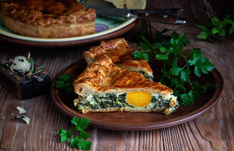 9. Torta pasqualina, Italy 34. Stargazy pie, England, UK, 33. Borek, various locations, 32. Saskatoon berry pie, Canada, 31. Butter pie, England, UK, 30. Vlaai, Netherlands, 29. Zelnik, Bulgaria and North Macedonia, 28. Egyptian goulash, Egypt, 27. Peach pie, USA, 26. Kreatopita, Greece, 25. Scotch pie, Scotland, UK, 24. Empadão de frango, Brazil, 23. Pepper steak pie, South Africa, 22. Limonnik, Russia, 21. Pork pie, England, UK, 20. Bündner Nusstorte, Switzerland, 19. Penovani khachapuri, Georgia, 18. Empanada gallega, Spain, 17. Steak and Guinness pie, Ireland, 16. Geraardsbergse mattentaart, Belgium, 15. Pâté chaud, Vietnam, 14. Mince pie, various locations, 13. Bacon and egg pie, England, UK and New Zealand, 12. Pastilla, North Africa, 11. Pithivier, France, 10. Pot pie, Canada, UK and USA, 9. Torta pasqualina, Italy, 8. Cherry pie, USA, 7. Coulibiac, France and Russia, 6. Buko pie, Philippines, 5. Tourtière, Canada, 4. Spanakopita, Cyprus and Greece, 3. Steak and kidney pie, UK, 2. Meat pie, Australia and New Zealand