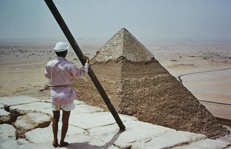 Wonder of the world, The pyramids are very, very, very old, They've witnessed most of human history, The Great Pyramid was the tallest structure in the world for 3,800 years, It's also the only wonder of the ancient world left standing, There's the Khufu Pyramid..., ...the Khafre Pyramid..., ...and the Menkaure Pyramid, We're still not totally sure how they were built, They're architecturally extremely advanced, There are many, many other tombs around the pyramids, They weren't built by slaves, The pyramids' interiors are eerie but unspectacular, The pyramids once looked very different, Why were they built?, Pyramid-building had fallen out of favour by the New Kingdom, Herodotus visited in the 450s BC, The Muslim caliphs were equally impressed, Though one tried to destroy them, Looting and grave-robbing stripped them bare, Napoleon won the so-called 'Battle of the Pyramids', Egypt gained international attention, Egyptology became a fashionable pursuit, Egyptology has attracted criticism, The pyramids were an allied barracks during the First World War, Upper-class tourism started in the 19th century, The pyramids have become a magnet for conspiracy, Air travel and mass tourism changed the game, The pyramids are now used for art and culture..., ...and sometimes for politics