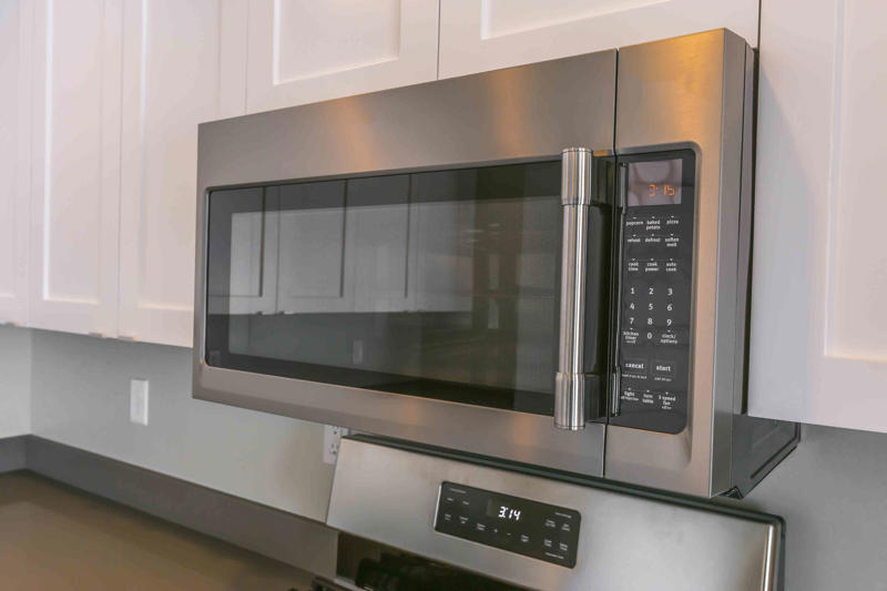 Before Getting Started, What You’ll Need, How To Clean a Microwave Filter, How To Tell If Your Filter Should Be Replaced, How Often Should I Clean My Microwave Filter?, Signs of a Dirty Microwave Filter