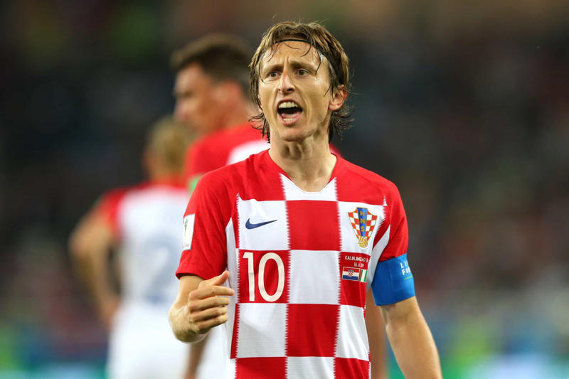 Luka Modrić Cristiano Ronaldo, Luis Suárez, Franck Ribéry, Carlos Tévez, Zlatan Ibrahimović, Ángel Di María, Luka Modrić, Alexis Sánchez, Yaya Touré, Alexander Hleb, Yuri Zhirkov, Steven Pienaar