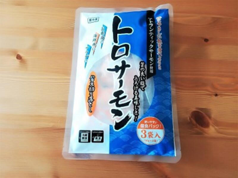 【業務スーパーの冷凍魚のおすすめポイント】大容量でコスパ最強！, 【業務スーパーの冷凍魚のおすすめポイント】切り身で保存期間が長く、冷凍庫に常備しておける！, 【業務スーパーの冷凍魚のおすすめポイント】骨なし魚でラクラク調理できてかんたん！ 家事の時短に, 業務スーパーの冷凍魚「骨とりサワラ」の内容量・値段, 業務スーパーの冷凍魚「骨とりサワラ」のカロリー・栄養成分, 業務スーパーの冷凍魚「骨とりサワラ」の賞味期限, 業務スーパーの冷凍魚「骨とりサワラ」の解凍方法, 業務スーパーの冷凍魚「骨とりサワラ」の味わいレビュー, レシピ1：サワラの照り焼き, レシピ2：サワラのみそ焼き, 業務スーパーの冷凍魚「塩さば切身」の内容量・値段, 業務スーパーの冷凍魚「塩さば切身」の原材料・原産国, 業務スーパーの冷凍魚「塩さば切身」のカロリー・栄養成分（目安）, 業務スーパーの冷凍魚「塩さば切身」の賞味期限, 業務スーパーの冷凍魚「塩さば切身」の解凍方法, 業務スーパーの冷凍魚「塩さば切身」の味わいレビュー, 業務スーパーの冷凍魚「トロサーモン」の内容量・値段,  業務スーパーの冷凍魚「トロサーモン」の原材料・原産国, 業務スーパーの冷凍魚「トロサーモン」のカロリー・栄養成分表示（推定値）, 業務スーパーの冷凍魚「トロサーモン」の賞味期限, 業務スーパーの冷凍魚「トロサーモン」の解凍方法, 業務スーパーの冷凍魚「トロサーモン」の味は魅力的, レシピ1：サーモンオープンサンド, レシピ2：サーモンサラダ, レシピ3：サーモン丼, 【業務スーパーの冷凍魚のおすすめ】「骨とり赤魚 切身」, 【業務スーパーの冷凍魚のおすすめ】「骨とりタラ切身」, 【業務スーパーの冷凍魚のおすすめ】「カナダわかさぎ」, 【業務スーパーの冷凍魚のおすすめ】「フライパンで調理ができる真ほっけ」, 業務スーパーの「冷凍魚」はまずい？おいしい？, 業務スーパーの「冷凍魚」は煮付けも作れる？,  業務スーパーの「冷凍魚」は国産が少ないけれど安全性は？, 業務スーパーの「冷凍魚」は電子レンジで解凍もできる？, 業務スーパーの冷凍魚「ティラピア」は売ってる？