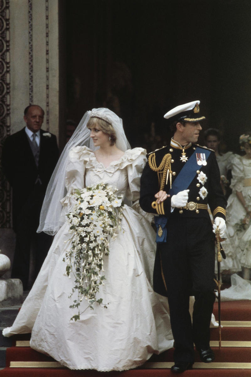 A fashion landmark of the 1980s, Romantic excess, Diana lost too much weight before the wedding, Diana battled bulimia for nearly a decade, She spilled perfume on the dress, A backup bouquet—just in case, A hidden lucky charm, An alternate version of the dress, The backup dress vanished mysteriously, The dramatic veil, How do you transport a princess?, Hand-stitched and one of a kind, Even the shoes were custom masterpieces, The soles were painted with their initials, The third most expensive wedding dress in history