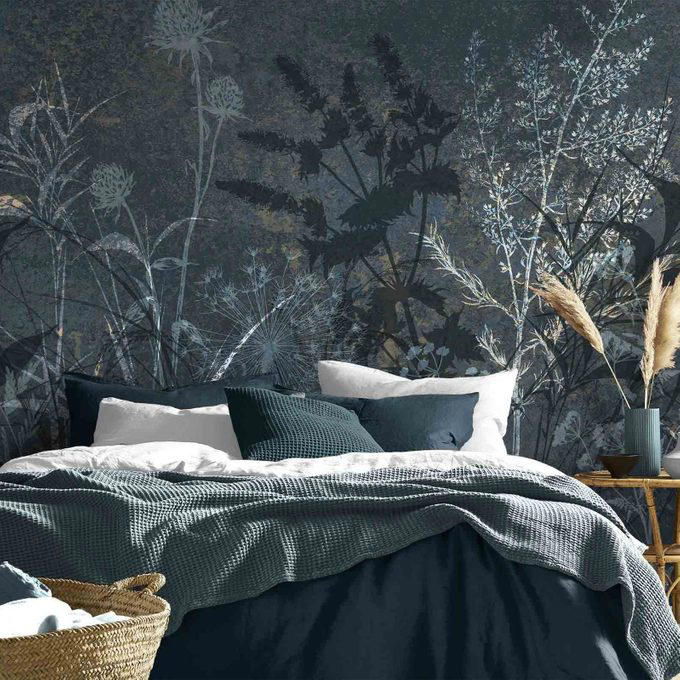 Cane Details, Bold Wallpaper, Repurposed Furniture, Postmodern Style, Earth Tones, Handmade Tile, Archways, French Mirrors, Painted/Color Cabinets, Curvilinear Silhouettes, About the expert