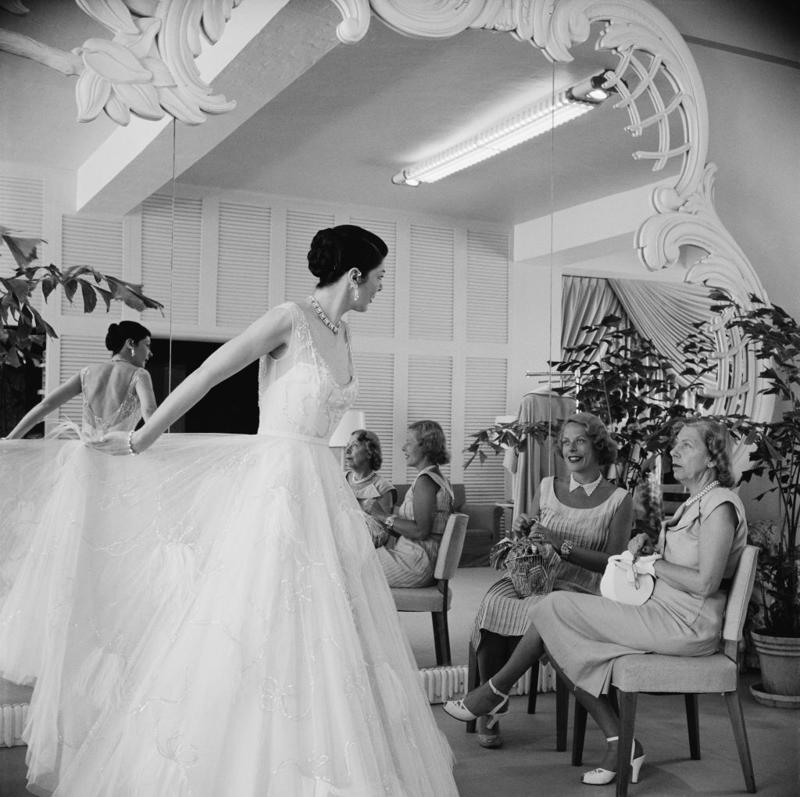 1940: A Glamorous Duo, 1946: A Beach Stroll, 1946: Under the Palm Trees, 1946: A Winter Getaway, 1948: A Fishing Trip, 1953: Street View, 1954: A Day at the Beach, 1955: A Slim Aarons Snapshot, 1955: Sketching by the Beach, 1955: Walking the Dog, 1955: Pretty in Pink, 1955: A Polo Ball, 1955: Worth Avenue, 1955: Evening Elegance, 1955: Luxury Living, 1955: Sipping Champagne, 1956: La Coquille Club, 1958: Glamorous in Chiffon, 1959: Sitting by the Pool, 1959: A Walk on the Wild Side, 1961: The Colony Hotel, 1961: A Pool Party, 1961: A Fashionable Affair, 1964: A Vibrant Duo, 1964: Lilly Pulitzer Designs, 1968: Athina Livanos Onassis, 1968: Outside the Flagler Museum, 1970: A Motorcycle Ride, 1970: A Painted Portrait in Palm Beach, 1970: Pretty Patterns, 1982: Picture-Perfect Palm Beach Home