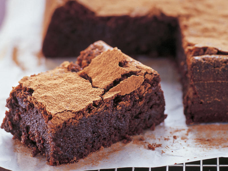 Test Kitchen tips for baking gluten free cakes, You’ll need these…, Gluten free cake recipes,          Gluten-free mandarin, polenta and macadamia cake      ,          Julie Goodwin’s gluten free banana cake      ,          Gluten-free chocolate hazelnut cake      ,          Gluten-free chocolate cake      ,          Watermelon cake      ,          Little gluten free chocolate cakes      ,          Pure apple cake with golden syrup custard      ,          Flourless orange &amp; white chocolate cake      ,          Chocolate cake with sour cherry ganache      ,          Cardamom and lemon cake with vanilla labne and lemon syrup      ,          Lemon and zucchini polenta cake      ,          Dark and dreamy chocolate cake      ,          Gluten-free New York cheesecake      ,          Ricotta, polenta and blueberry cake      ,          Gluten-free lamingtons      ,          Flourless chocolate roulade      ,          Flourless chocolate, prune &amp; hazelnut cake      ,          Polenta and ricotta cake with rosemary lemon syrup      ,          Flourless almond, peach and orange blossom loaves      ,          Gluten free rosewater chocolate cake      ,          Raw choc-peanut cake      ,          Lemontons      ,          Spiced apple cupcakes      ,          Earl grey and chocolate cheesecake      ,          Orange buttermilk syrup cake      ,          Sicilian almond, apple and ricotta cake with pecans      ,          Flourless hazelnut chocolate cake      ,          Gluten-free blueberry cake      ,          Gluten-free glace fruit cakes      ,          Gluten-free orange syrup cake      ,          Flourless fig, pecan and maple cake      ,          Upside-down mandarin polenta yoghurt cake      ,          Chocolate orange mousse cake      ,          Plum and lemon polenta cake      , How to make gluten free cupcakes, Savoury gluten free recipes, More gluten-free recipes