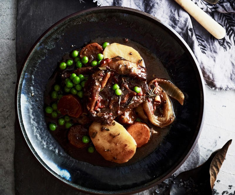 Ingredients, Key ingredients in slow cooker beef stew, What to serve with slow cooker beef stew, Can this beef stew be frozen?, More slow cooker dinner ideas