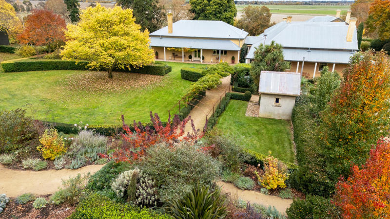 Sanctuary garden, Native cottage garden, Pond garden, Coastal garden, Formal English garden, Pergola garden, Sustainable garden, Australian cottage garden, Terrace garden, Recycled garden, Zen garden, Mediterranean garden, Ornamental garden, Bush garden, Mid-Century Modern