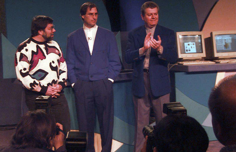Apple How 10 failing brands turned it around, Old Spice, Polaroid, General Motors, Converse, Levi Strauss