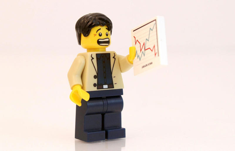 Lego How 10 failing brands turned it around, Old Spice, Polaroid, General Motors, Converse, Levi Strauss