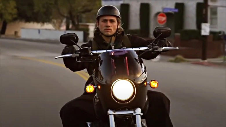Charlie Hunnam on Harley-Davidson FXD Dyna Super Glide in Sons of Anarchy, Zed's Harley-Davidson FXR Super Glide Chopper — Pulp Fiction, Chino's Harley-Davidson Hydra-Glide — The Wild One, Johnny Blaze's Harley-Davidson Panhead — Ghost Rider, T-800's Harley-Davidson Fat Boy — Terminator 2, Wyatt's Harley-Davidson Captain America Chopper — Easy Rider, Rocky Balboa's Harley-Davidson FLH 80 — Rocky III, Jax Teller's Harley-Davidson FXD Dyna Super Glide — Sons of Anarchy, Hobbs' Harley-Davidson Softail — Hobbs and Shaw, Captain America's Harley-Davidson WLA Liberator — Captain America: The First Avenger, Fonz's Harley-Davidson Knucklehead — Happy Days
