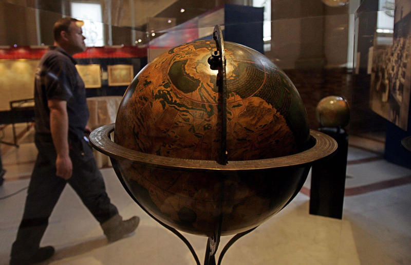 Medieval people thought the world was flat Fact from fiction, President Kennedy told a crowd he was a jelly donut, Napoleon was short, Greek and Roman statues were white, Great Britain stood alone against the Nazis, Ferdinand Magellan was the first person to sail around the world, Vikings wore horns on their helmets, Marie Antoinette said "let them eat cake", Medieval people thought the world was flat, Castles poured boiling oil off their battlements, Gladiator contests were fought to the death, The Taj Mahal’s builders were mutilated, The Aztecs thought Hernan Cortes and the conquistadors were gods, Einstein failed maths at school, Julius Caesar was emperor of Rome, The iron maiden was a medieval torture device, Christopher Columbus discovered America, World War I was the deadliest war in history in its time, The Brothers Grimm wrote many famous fairytales, The Great Wall of China is visible from space, Cleopatra was Egyptian, Rome was one of history’s largest empires, The pyramids were built by slaves, Pirates regularly buried their treasure, Betsy Ross designed the American flag, Captain Cook discovered Australia