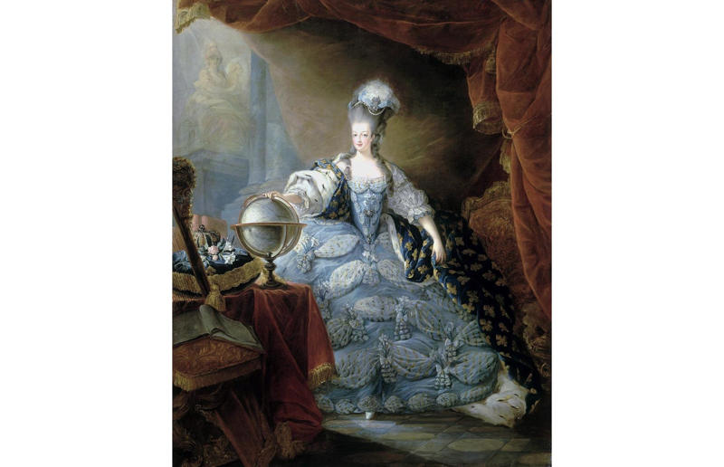 Marie Antoinette said Fact from fiction, President Kennedy told a crowd he was a jelly donut, Napoleon was short, Greek and Roman statues were white, Great Britain stood alone against the Nazis, Ferdinand Magellan was the first person to sail around the world, Vikings wore horns on their helmets, Marie Antoinette said "let them eat cake", Medieval people thought the world was flat, Castles poured boiling oil off their battlements, Gladiator contests were fought to the death, The Taj Mahal’s builders were mutilated, The Aztecs thought Hernan Cortes and the conquistadors were gods, Einstein failed maths at school, Julius Caesar was emperor of Rome, The iron maiden was a medieval torture device, Christopher Columbus discovered America, World War I was the deadliest war in history in its time, The Brothers Grimm wrote many famous fairytales, The Great Wall of China is visible from space, Cleopatra was Egyptian, Rome was one of history’s largest empires, The pyramids were built by slaves, Pirates regularly buried their treasure, Betsy Ross designed the American flag, Captain Cook discovered Australia