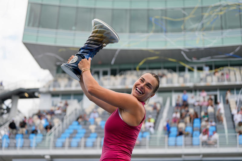 Janik Sinner, Carlos Alcaraz, Taylor Fritz, Arya Sabalenka, Iga Swiatek, Coco Gauff