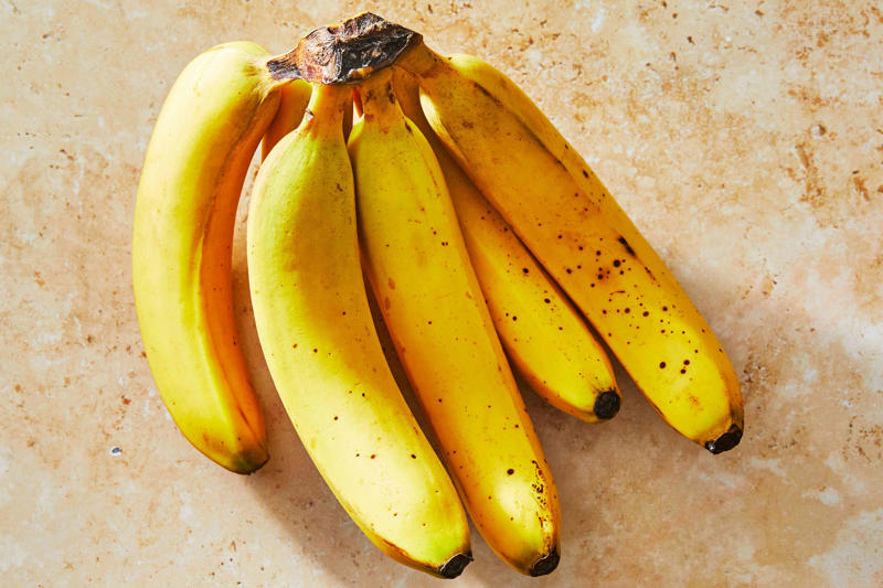 Why Fruit Flies Are On Banana Skins, The Simple Hack To Prevent Fruit Flies, I Tried It – Here's What Happened, You Can Try This At Home, The Science Behind This Tip