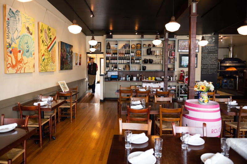 THE SPOTS, Spinasse, Cafe Juanita, Bar Del Corso, Montalcino Ristorante Italiano, Rimini Restaurant, The Pink Door, Cornelly, Via Rosa 11, Cafe Lago, San Fermo, Persephone, Bizzarro Italian Cafe, Pasta Casalinga