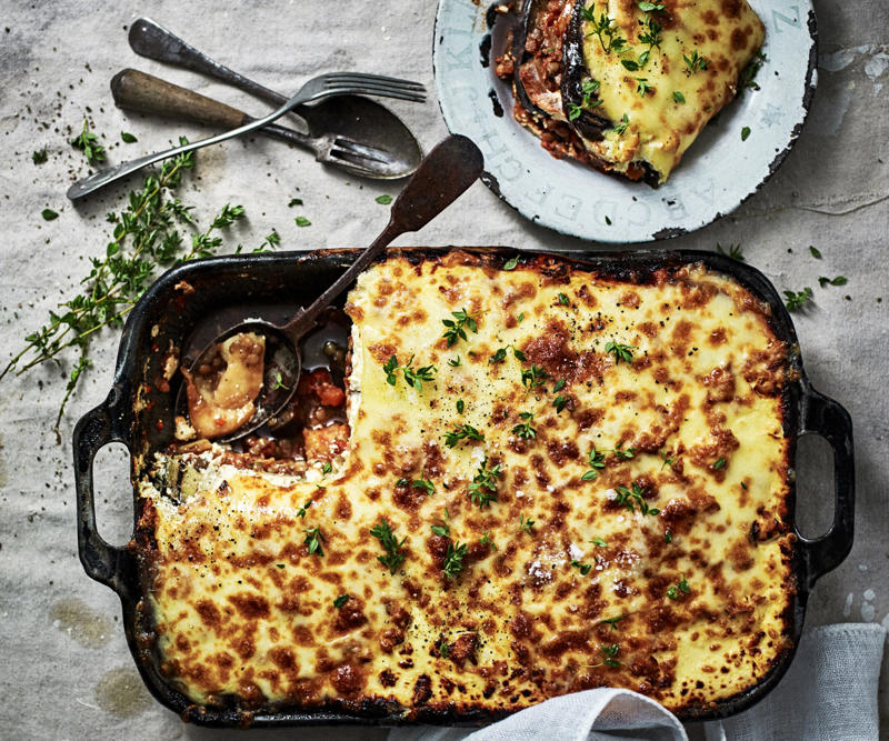 Pumpkin and goat’s cheese lasagne with rocket and pepita , Lentil and kale skillet lasagne , Vegetable lasagne , Char-grilled zucchini and lentil lasagne , Roast pumpkin and spinach lasagne , Cottage cheese lasagne