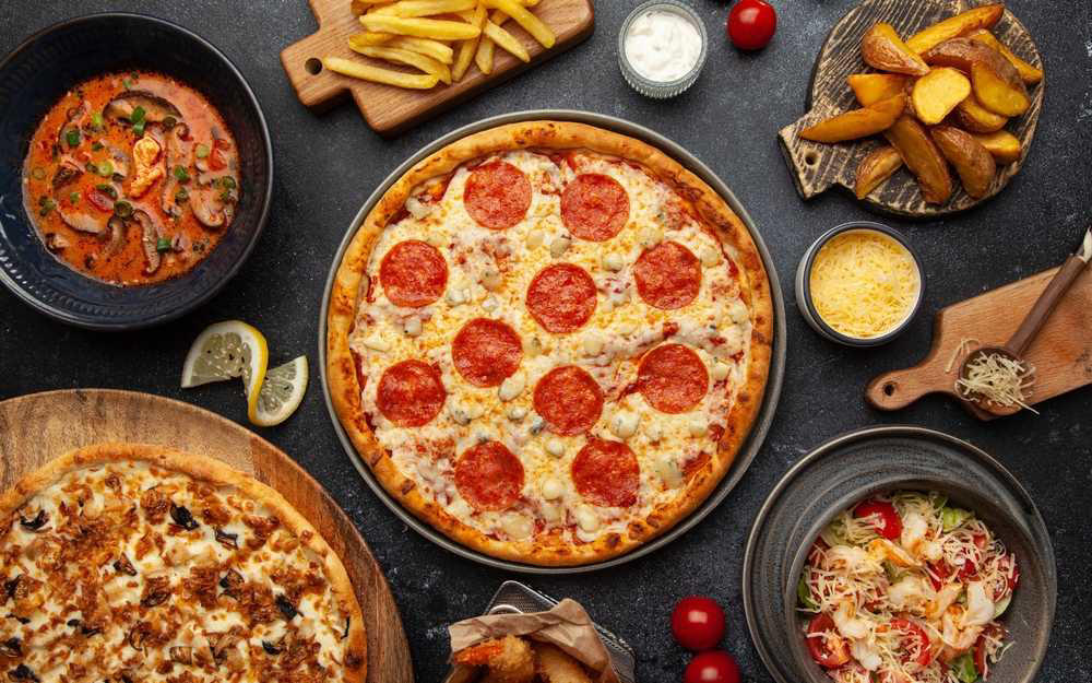 Fruitopia, Jello Pudding Pops, Pizza Hut Buffet, Burger King Fries, Clearly Canadian, Butterfinger BB's, Dunkaroos, Planters Cheez Balls, Minute Maid Juice Bars