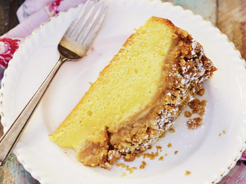 Apple cake recipes,          Apple carrot cake      ,          Simple apple loaf cake      ,          Chai-spiced apple crumble cake      ,          Apple and cinnamon crumble cake with cinnamon anglaise      ,          Pure apple cake with golden syrup custard      ,          Apple tea cake      ,          Buttery apple cinnamon loaves      ,          Apple ginger cakes with lemon icing      ,          Toffee apple cake      ,          Caramel apple crumble cake      ,          Little ginger cakes with lemon drizzle      ,          Spiced apple cupcakes      ,          Spiced apple stack with toffee apples      ,          Spicy apple tea cake      ,          Apple sour cream cake      ,          Sicilian almond, apple and ricotta cake with pecans      ,          Apple cream cake      ,          Apple custard cake      ,          Mini apple cinnamon cakes      ,          Apple “cake” with vanilla syrup      ,          Apple cake with burnt butter frosting      ,          Apple cake      ,          Apple cake with brandy butterscotch sauce      ,          Chocolate apple cake      ,          Apple custard teacakes      ,          Apple almond cake      ,          Spiced apple stack cake      ,          Apple cinnamon tea loaves      , Retro apple bake, Apple muffin recipes