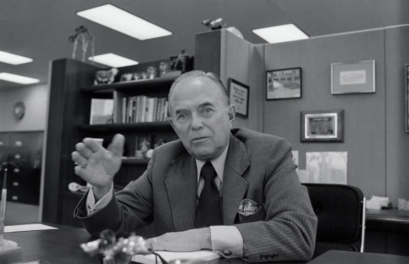 The innovators who changed life as we know it, George Eastman, Madam C. J. Walker, David Sarnoff, Olive Ann Beech, Frederick McKinley Jones, Ray Kroc, Jerome Lemelson, Joseph Woodland and Bernard Silver, Baron Marcel Bich, Ole Kirk Kristiansen, Dan and Frank Carney, Ruth Handler, Marie Van Brittan Brown and Albert Brown, Anita Roddick, John Mackey, Nobutoshi Kihara, Patricia Bath, Marc Andreessen and Eric Bina