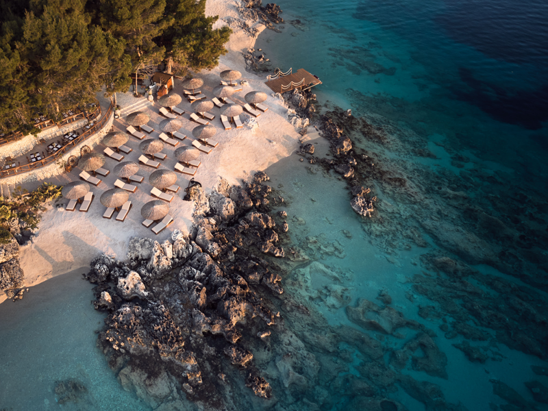 1. Creta Maris hotel, 2. Grecotel LUXME White hotel, 3. Milia Mountain Retreat hotel, 4. Aulūs Lindos Rhodes Resort, Curio Collection by Hilton, 5. Melenos Art Boutique Hotel, 6. More Meni City Beach Rhodes hotel, 7. Nido Hotel, Mar-Bella Collection, 8. Ikos Odisia hotel, 9. Liston Suites hotel, 10. Lesante Cape hotel, 11. Nobelos hotel, 12. Windmill Bay hotel, 13. Canaves Ena hotel, 14. Sandblu hotel, 15. Santorini Sky hotel, 16. Ananea Mykonos hotel, 17. Koukoumi Vegan Hotel, 18. The Wild Hotel, 19. Andronis Minois hotel, 20. Paros Agnanti Resort & Spa hotel, 21. Pnoi Hotel