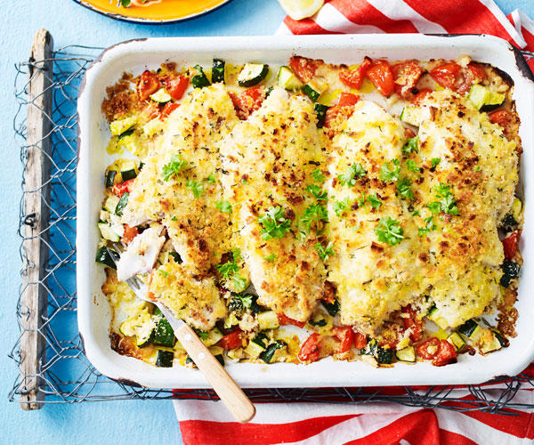 Garlic butter fish and crispy potatoes , One pan layered burrito bowl , Spicy zucchini & ricotta stuffed pasta shells , Eggplant bolognese bake , Chicken and sweet corn bake , Easy one-pan roast chicken breasts with vegies , Zucchini, tomato and ricotta bake , Chicken and sage tray bake , Ricotta and spinach pasta shell bake , Leek, bean and mushroom bake , Moroccan sweet potato bake , Lebanese lamb and potato bake , Tomato, mozzarella and chickpea pan bake , Ricotta and capsicum bake , Mexican chicken tortilla bake , Cheesy cauliflower bake , Pumpkin and ricotta bake , Mexican bake , Spicy sausage pasta bake , Pea and salmon bake , Easy, cheesy potato bake , Lentil and tomato bake , Spicy tuna pasta bake , Pumpkin bake , Snapper and tomato tray bake