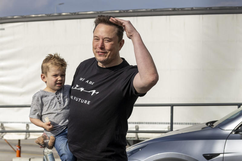 Simplified to X Elon Musk's offspring, He is trying to 'save civilization', But: only 'intelligent' people should have many kids, Nevada Alexander Musk, 5 other children with Justine, Vivian Jenna Wilson, He doesn't recognize her as a woman, Blasting dad in the media, Griffin Musk, Kai Musk, Saxon Musk, Damian Musk, X Æ A-Ⅻ Musk, Simplified to X, Strider Musk, Azure Musk, Exa Dark Sideræl Musk, Simplifying the name, Techno Mechanicus (aka Tau), Baby number 12, Baby number 13, Baby number 14, He try to hide baby number 13, Despite the doubt his paying child support